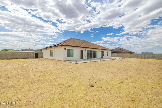 9688 Denhart Avenue, California City, CA 93505