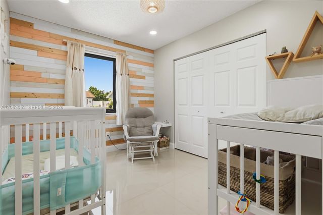 5094 NW 195th Lane, Miami Gardens, FL 33055