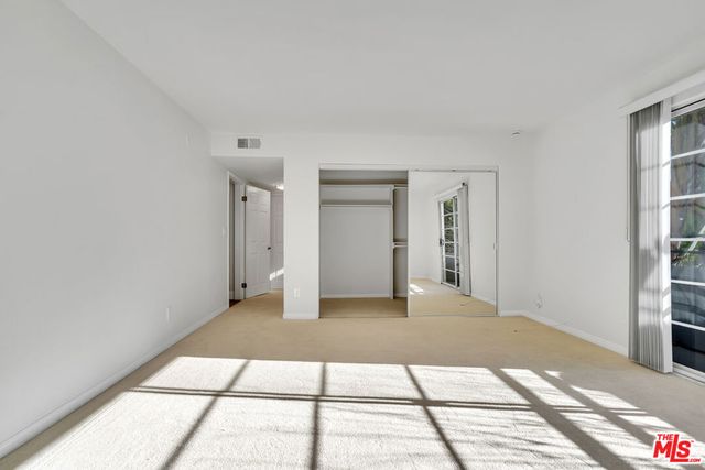 2050 S Bentley Avenue 204, Los Angeles, CA 90025