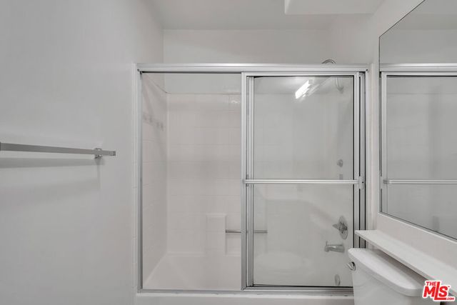 2050 S Bentley Avenue 204, Los Angeles, CA 90025