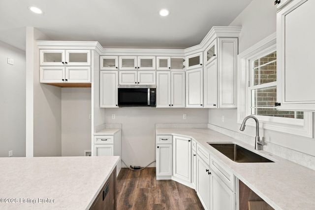 280 Tommy Ct, Shepherdsville, KY 40165