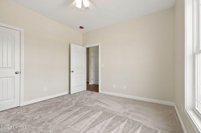 280 Tommy Ct, Shepherdsville, KY 40165