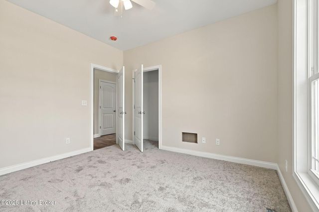 280 Tommy Ct, Shepherdsville, KY 40165