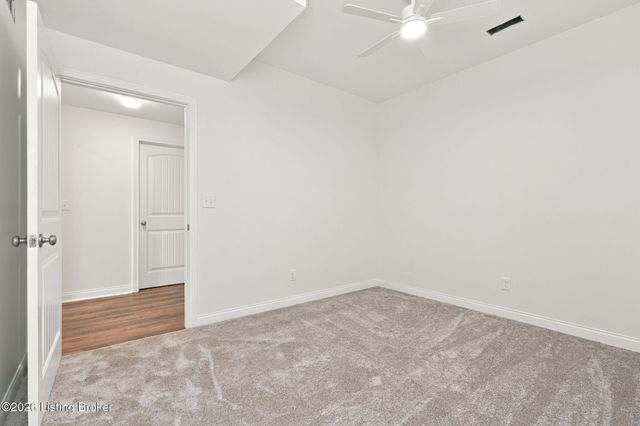 280 Tommy Ct, Shepherdsville, KY 40165