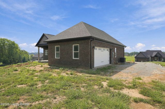280 Tommy Ct, Shepherdsville, KY 40165
