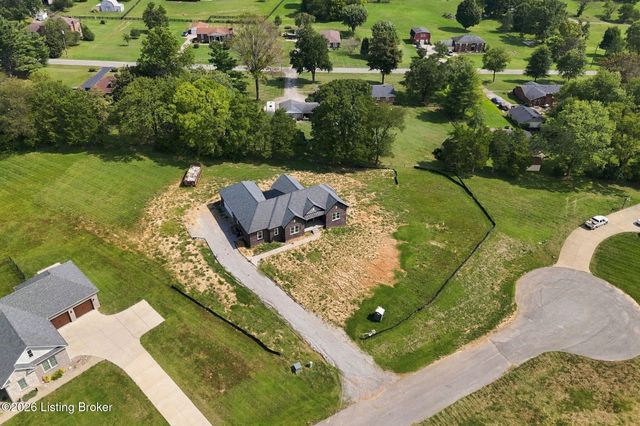 280 Tommy Ct, Shepherdsville, KY 40165
