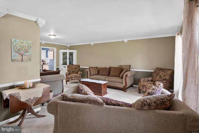 2996 HOBBS RD, Glenwood, MD 21738