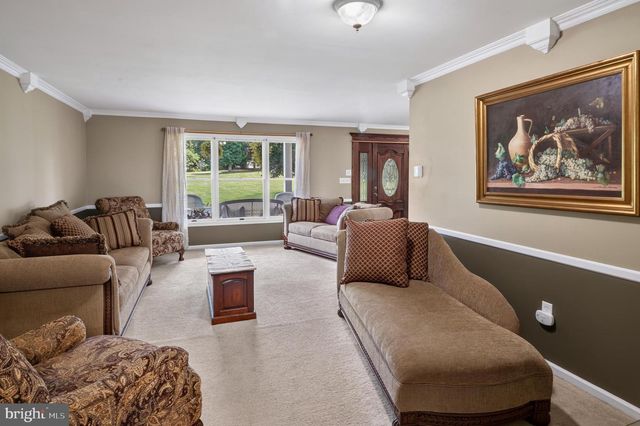 2996 HOBBS RD, Glenwood, MD 21738