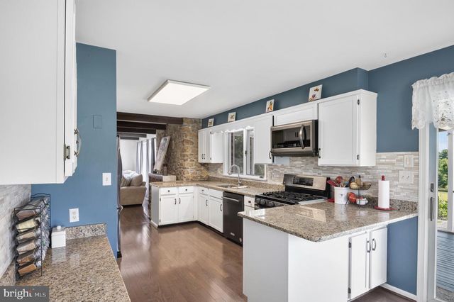 2996 HOBBS RD, Glenwood, MD 21738