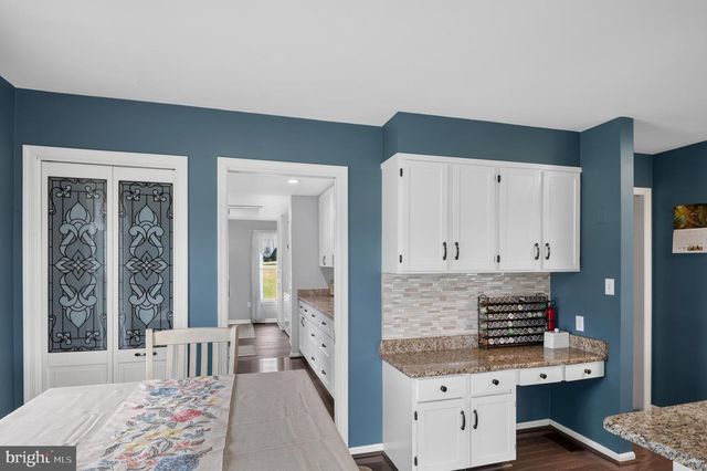 2996 HOBBS RD, Glenwood, MD 21738