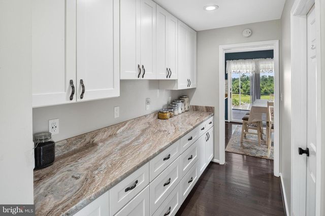2996 HOBBS RD, Glenwood, MD 21738