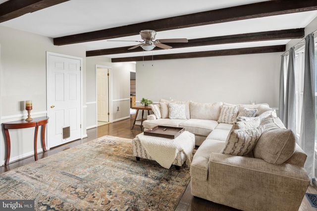 2996 HOBBS RD, Glenwood, MD 21738