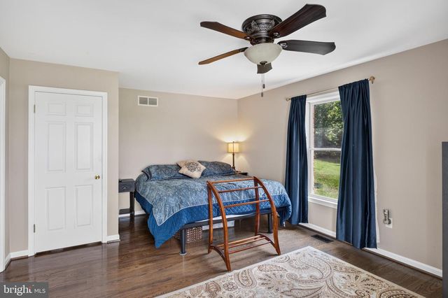 2996 HOBBS RD, Glenwood, MD 21738