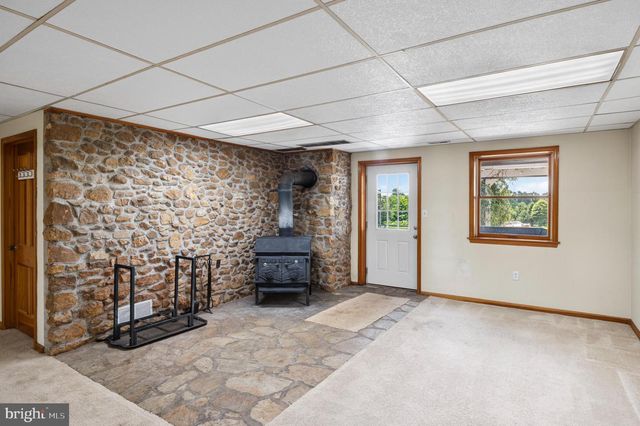 2996 HOBBS RD, Glenwood, MD 21738