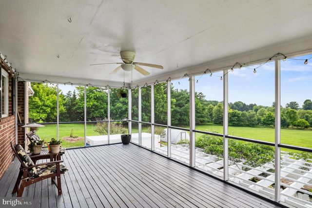 2996 HOBBS RD, Glenwood, MD 21738