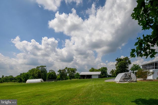 2996 HOBBS RD, Glenwood, MD 21738