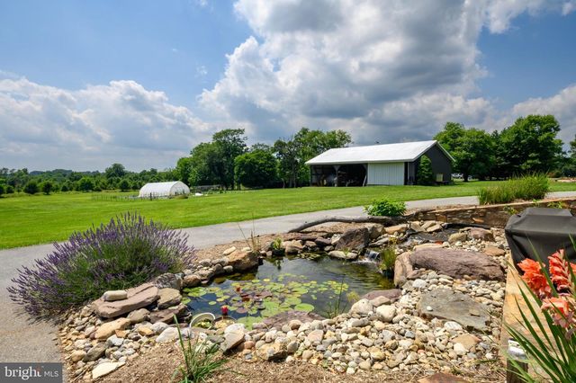 2996 HOBBS RD, Glenwood, MD 21738
