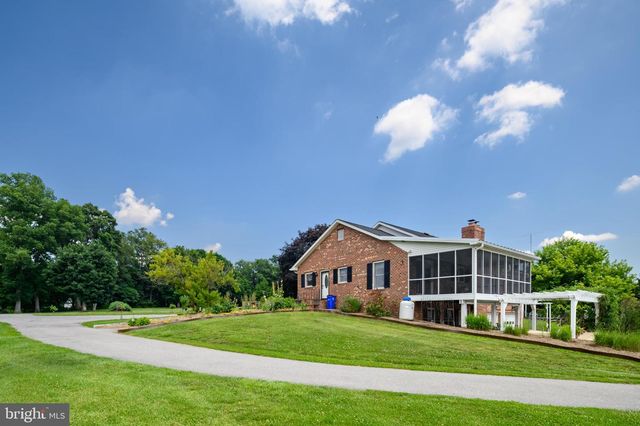 2996 HOBBS RD, Glenwood, MD 21738