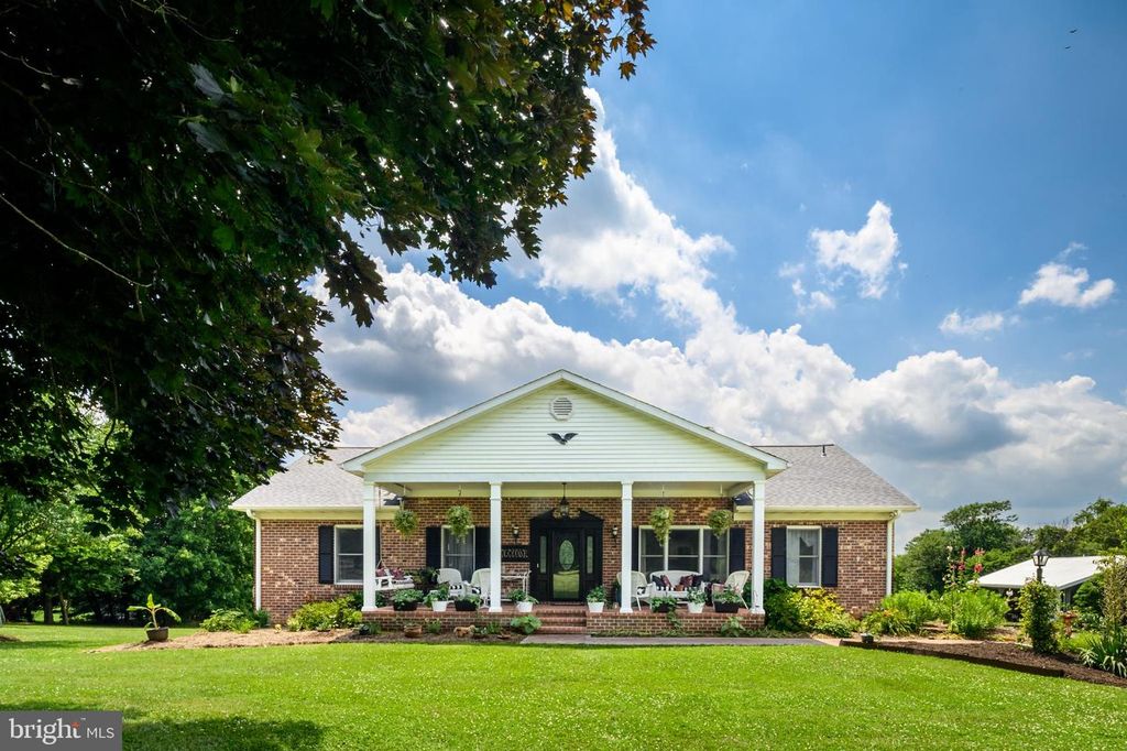 2996 HOBBS RD, Glenwood, MD 21738