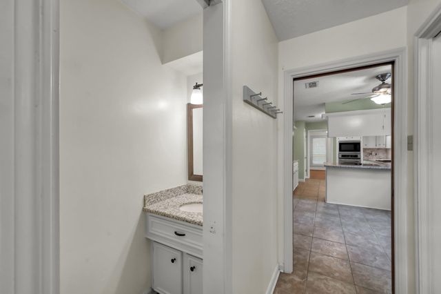 1351 Trailwood Village Drive, Kingwood, TX 77339