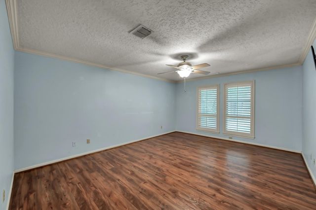 1351 Trailwood Village Drive, Kingwood, TX 77339