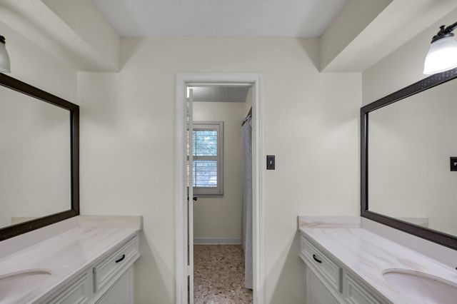 1351 Trailwood Village Drive, Kingwood, TX 77339