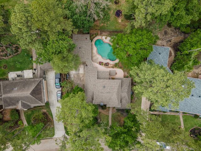 1351 Trailwood Village Drive, Kingwood, TX 77339