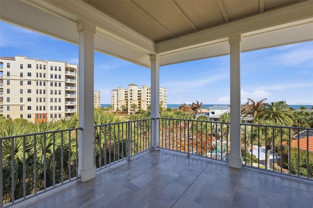 2142 VILLA WAY, New Smyrna Beach, FL 32169