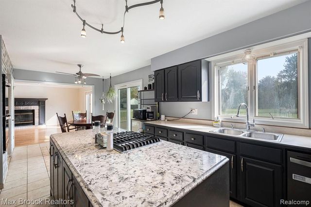 5031 Belsay Road, Grand Blanc, MI 48439