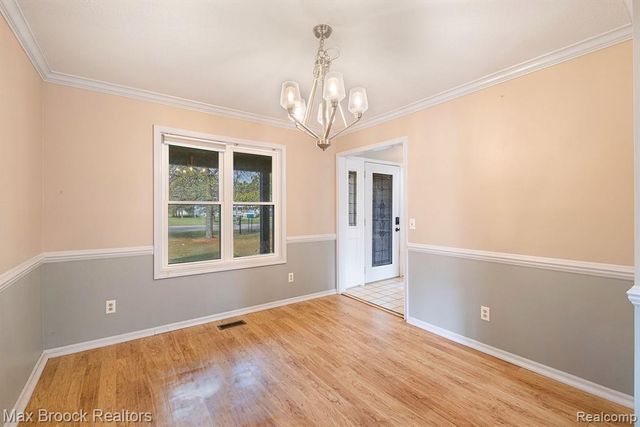 5031 Belsay Road, Grand Blanc, MI 48439