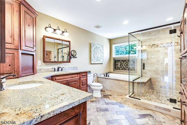 746 Clarence St, Westfield Town, NJ 07090