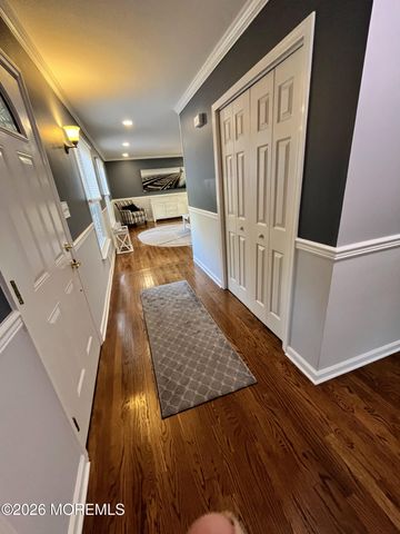 8 Abbey Lane, Ocean Twp, NJ 07712