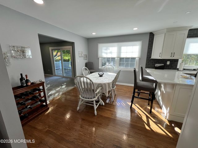 8 Abbey Lane, Ocean Twp, NJ 07712