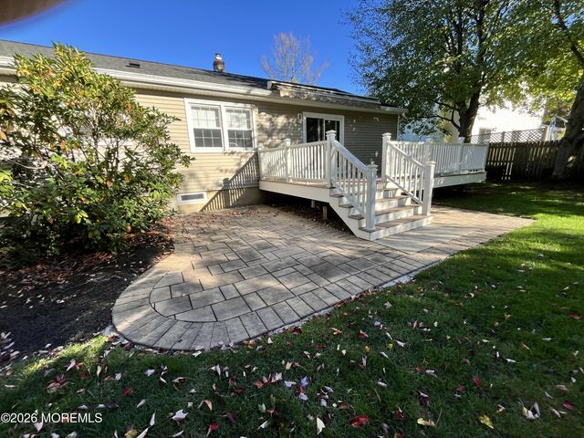 8 Abbey Lane, Ocean Twp, NJ 07712