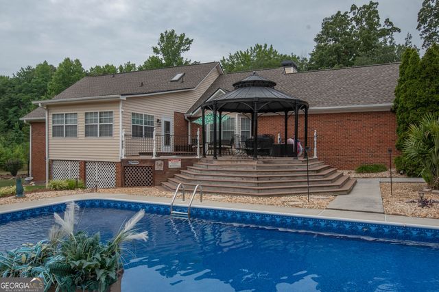 245 Jewel Bluff, Fayetteville, GA 30214