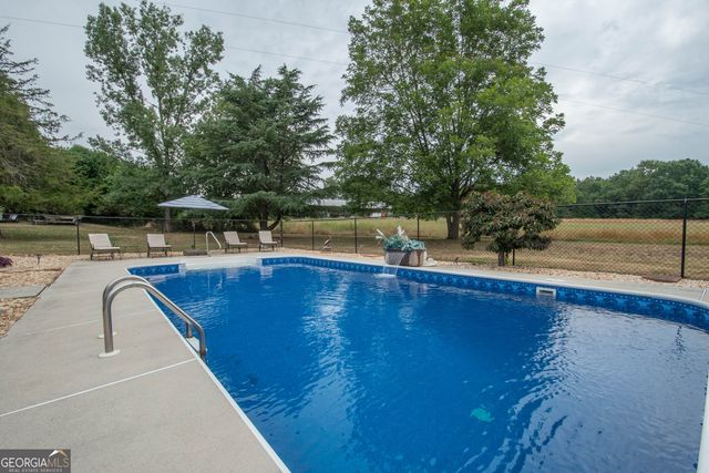 245 Jewel Bluff, Fayetteville, GA 30214