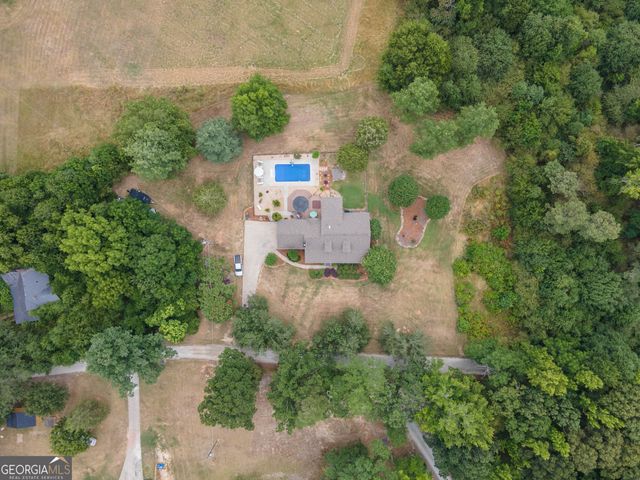 245 Jewel Bluff, Fayetteville, GA 30214