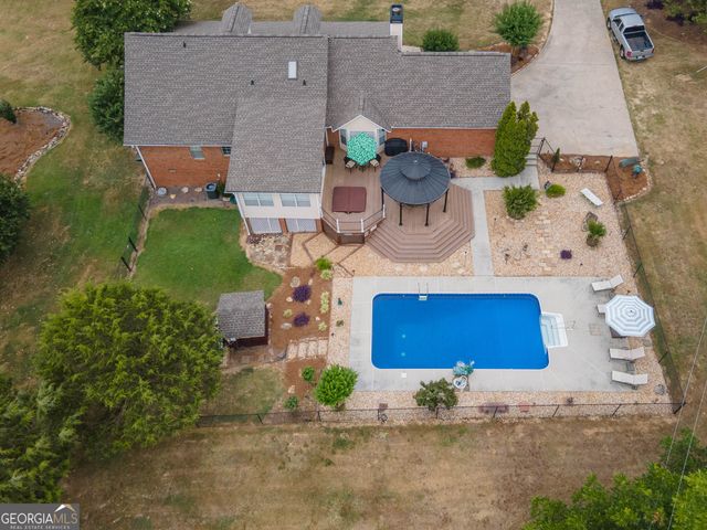 245 Jewel Bluff, Fayetteville, GA 30214