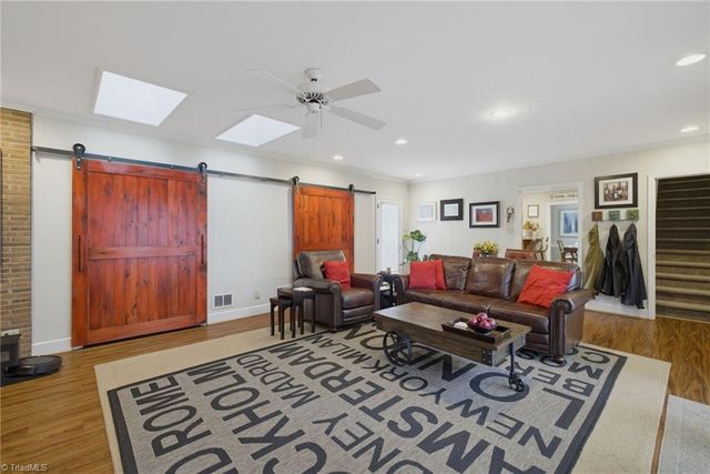 123 Beverly Place, Greensboro, NC 27403