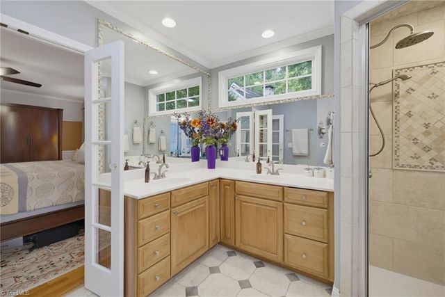 123 Beverly Place, Greensboro, NC 27403