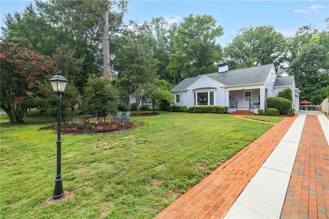 123 Beverly Place, Greensboro, NC 27403