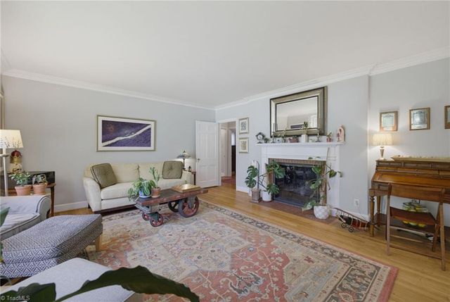 123 Beverly Place, Greensboro, NC 27403