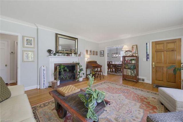123 Beverly Place, Greensboro, NC 27403