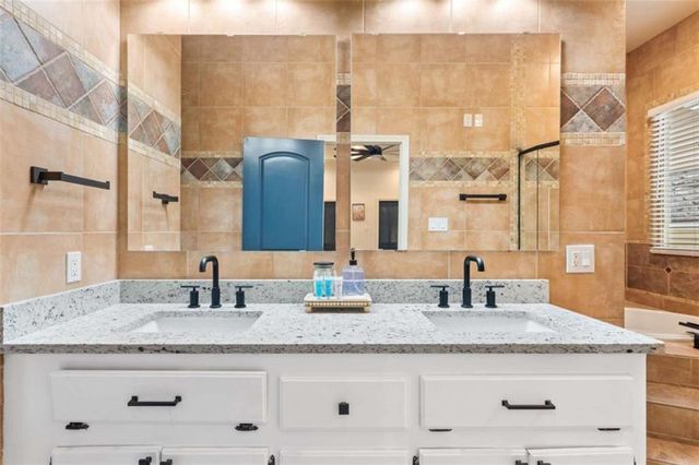 1843 Markone Street NW, Atlanta, GA 30318