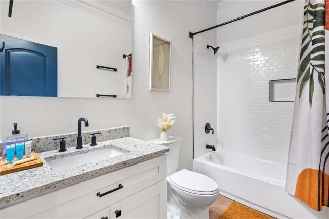 1843 Markone Street NW, Atlanta, GA 30318