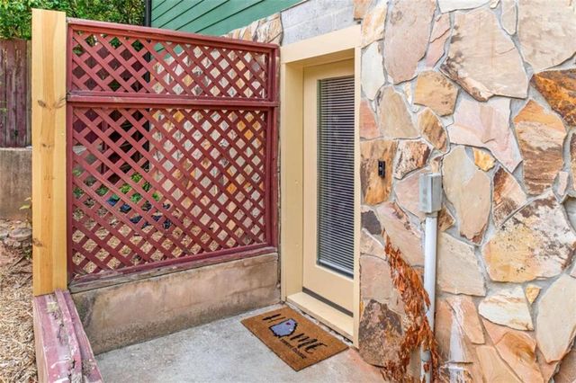 1843 Markone Street NW, Atlanta, GA 30318