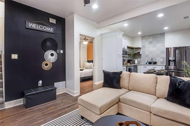 1843 Markone Street NW, Atlanta, GA 30318