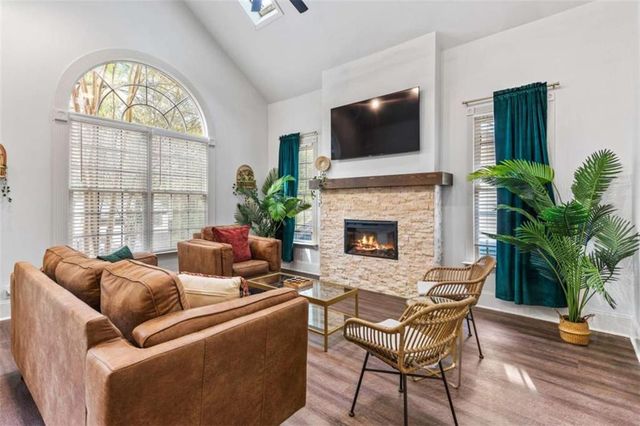 1843 Markone Street NW, Atlanta, GA 30318