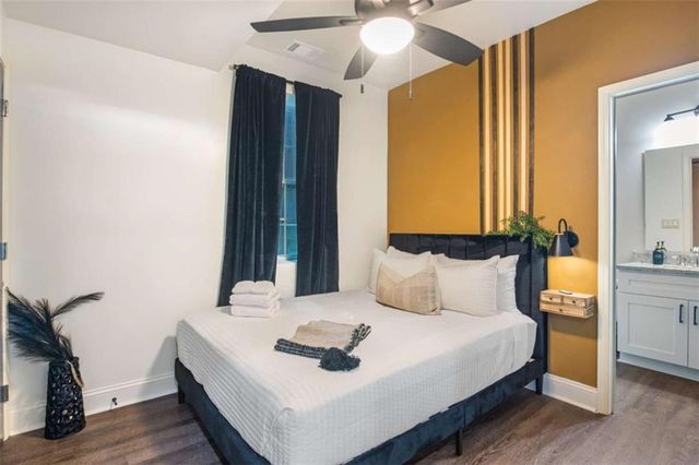 1843 Markone Street NW, Atlanta, GA 30318