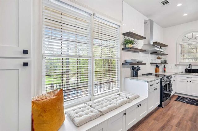 1843 Markone Street NW, Atlanta, GA 30318